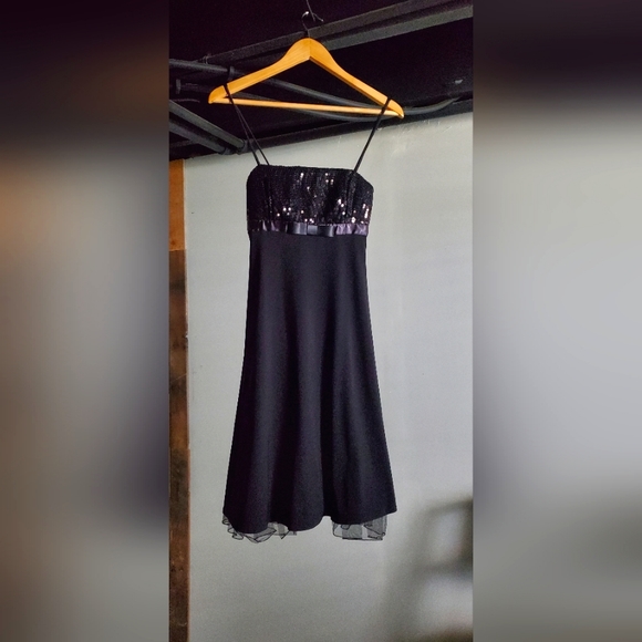 Sequin dress 💕 - Picture 1 of 4